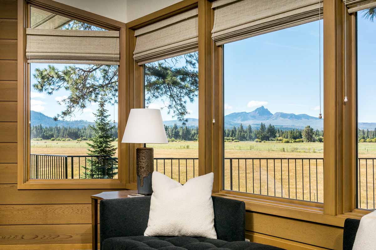 Sunroom Addition with beautiful view of plains and mountain